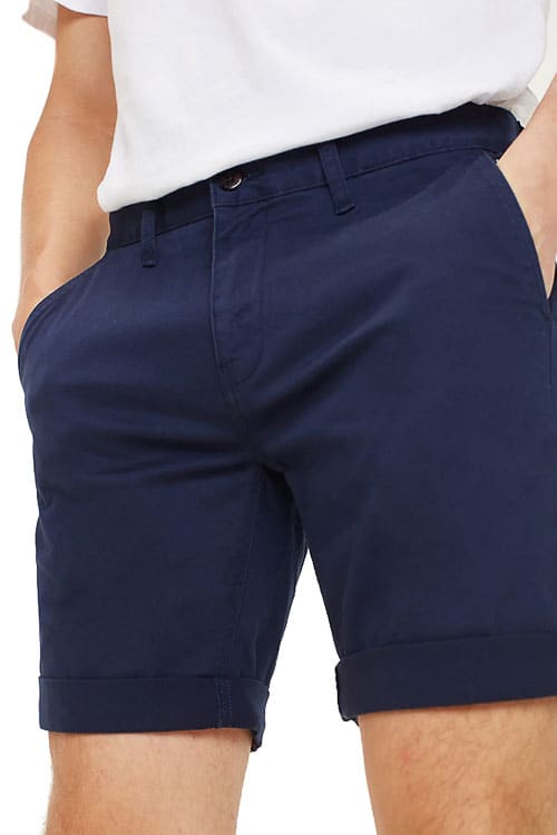 KRÓTKIE SPODNIE ESSENTIAL CHINO 